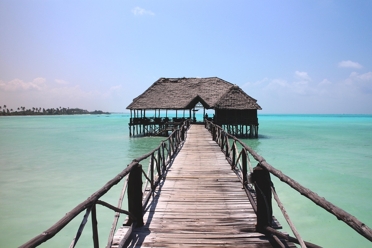 paradise-1582173_1280
